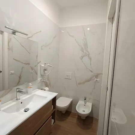 Dimora Crispi 70 Bari