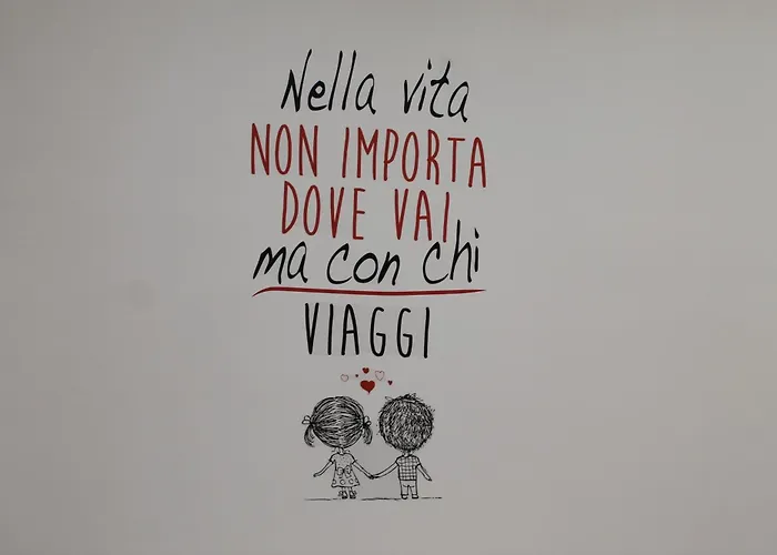 Dimora Crispi 70 דירה