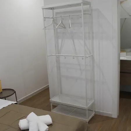 Dimora Crispi 70 Apartament Bari